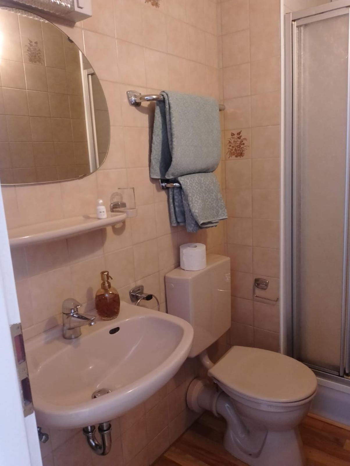 Guesthouse - Weeze Rooms Eksteriør bilde